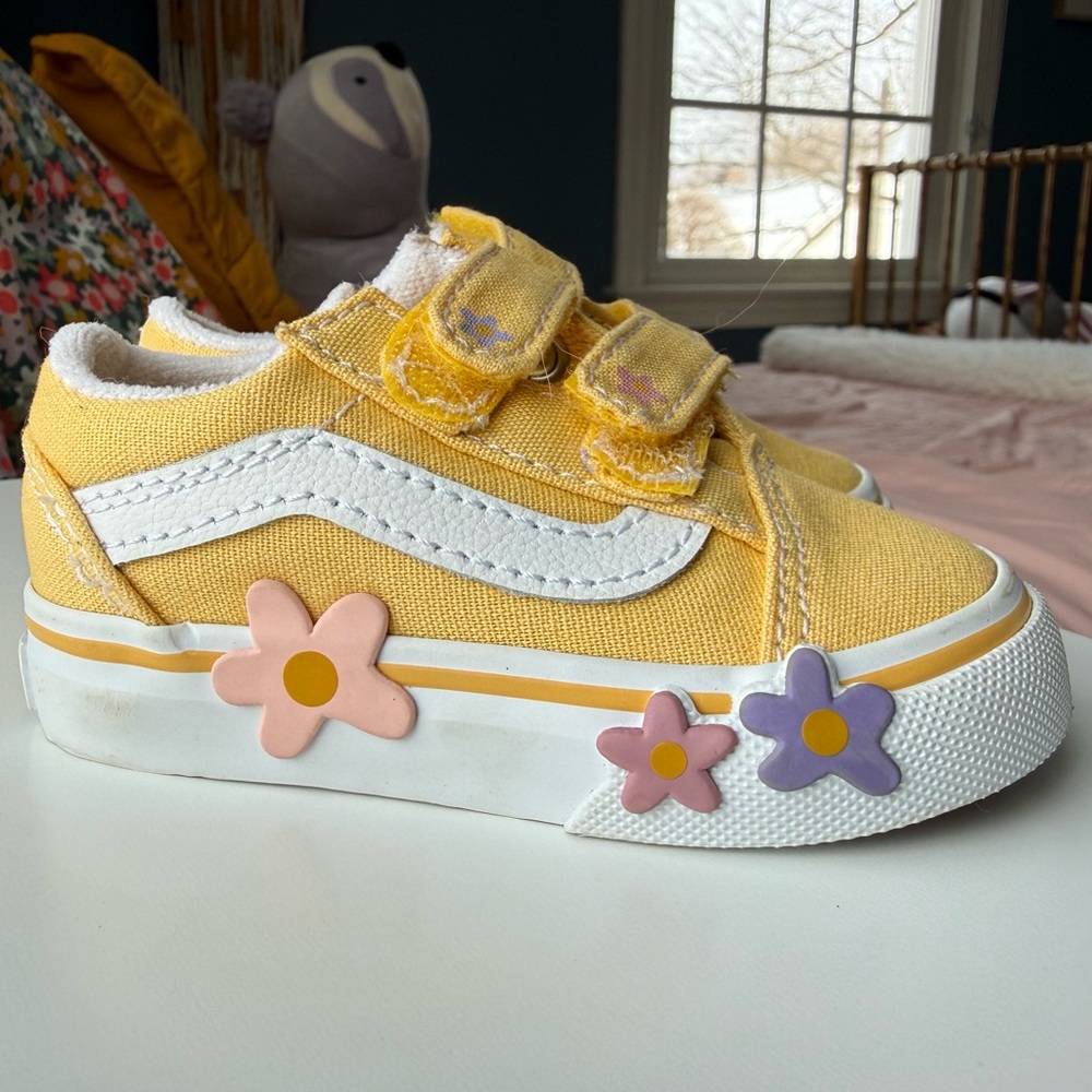 Vans Toddler Old Skool V Shoe